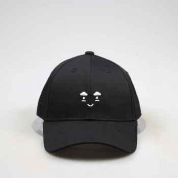 Curved brim black 6 panel cotton baseball cap with embroidery logo and custom metal buckle back closure